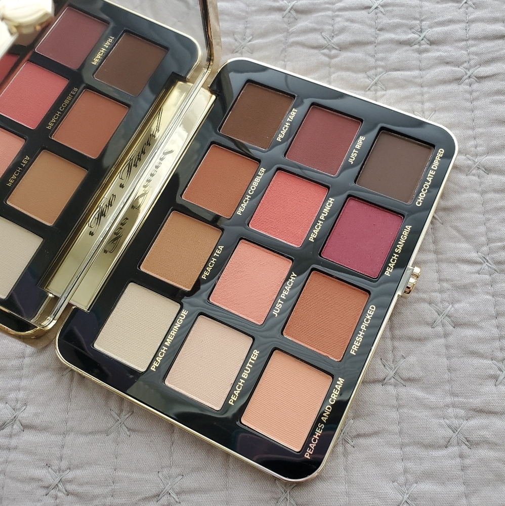 Too Faced Just Peachy Mattes Palette